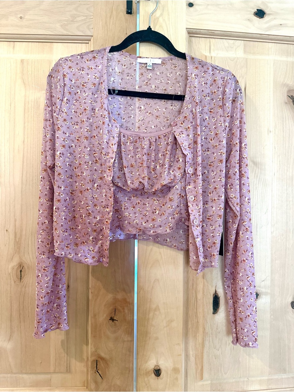 NWT Iris Los Angeles Floral Pink Two-Piece Mesh Tank & Cardigan Set